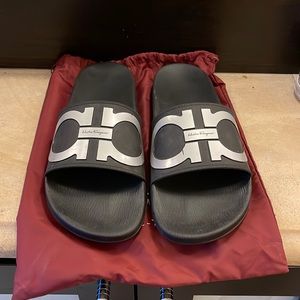 Mens Salvatore Ferragamo slides